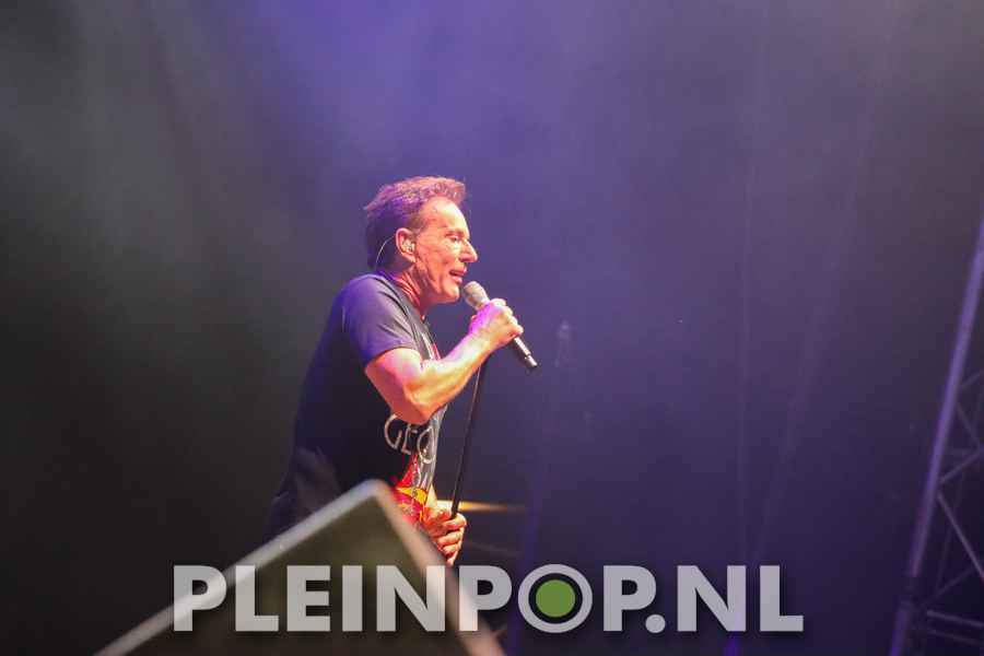 Gerard Joling  (9)